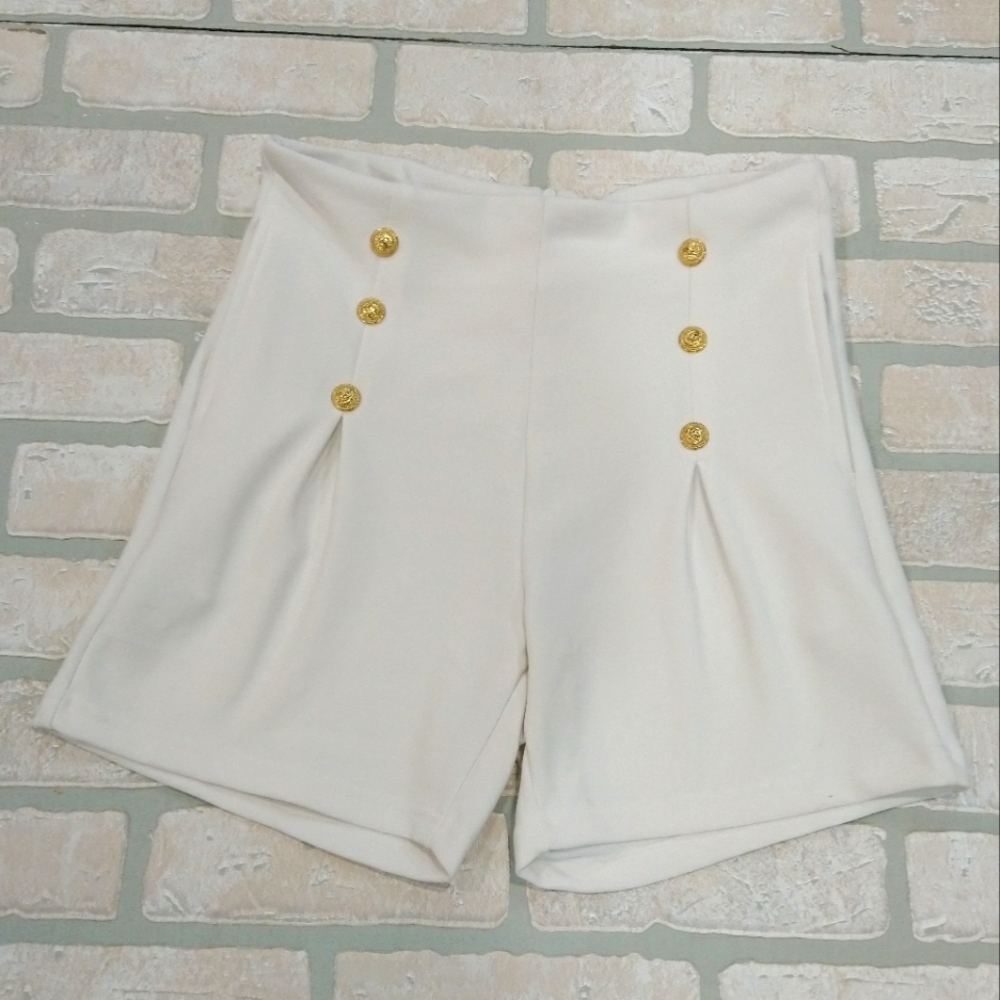 NWOT White High Waisted Mariner Shorts